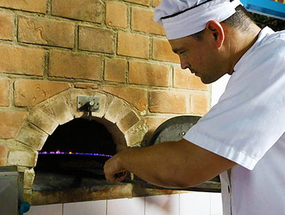 Pizza oven at Mediterráneo Havana.